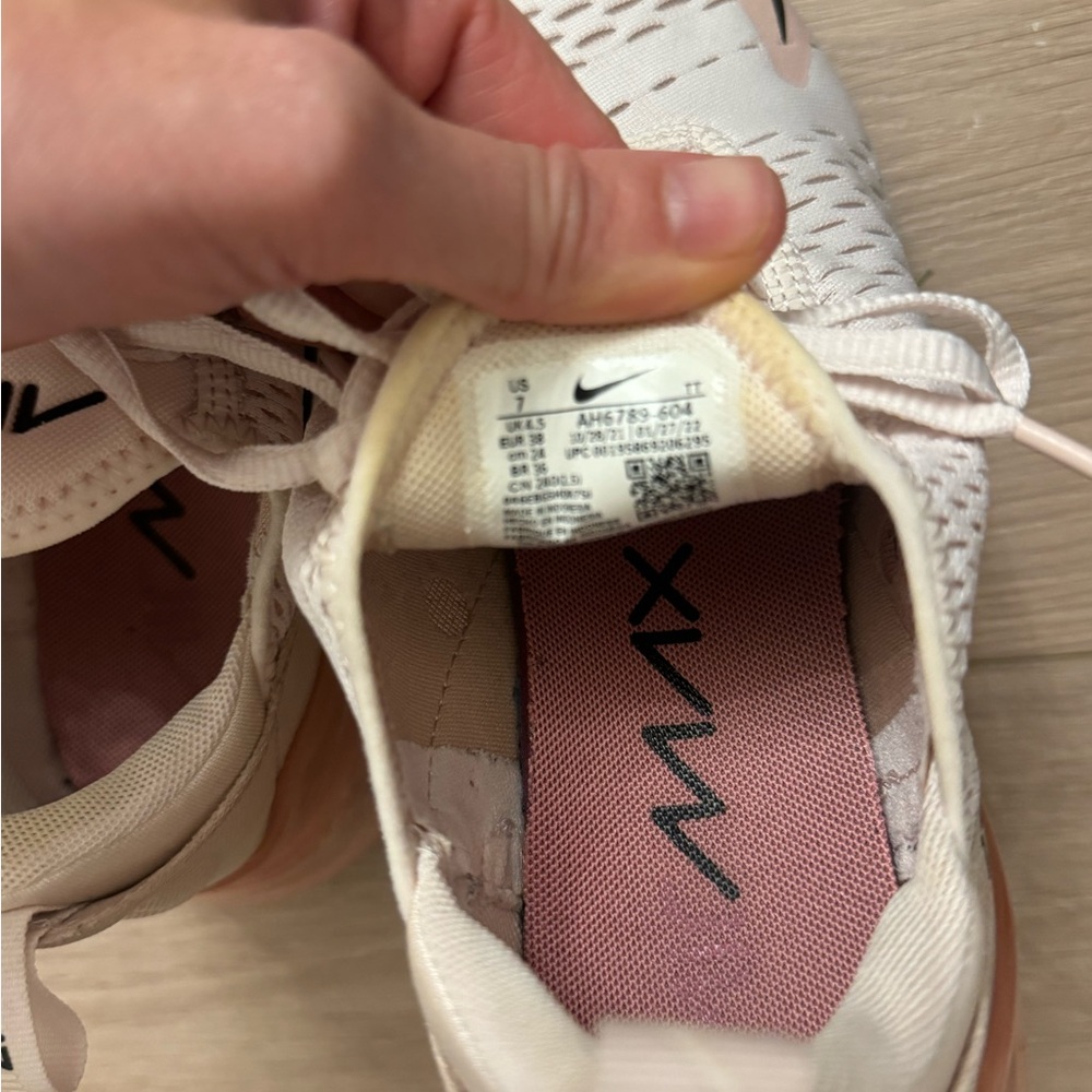 Nike Pink and White Air Max 270 Sneakers (Rare Color) - Picture 5 of 6